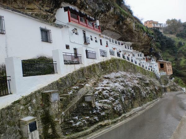 Las Calanas De Setenil Setenil De Las Bodegas Eksteriør bilde